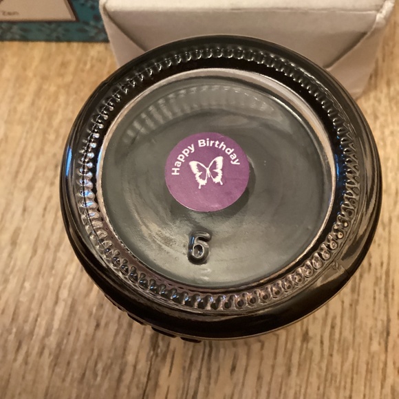 Scentsy Happy Birthday Fragrance Flower Oil with Zinnia Zen Fragrance Flower - Picture 5 of 6